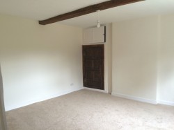 Property Image #11 of 31