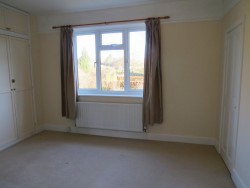 Property Image #11 of 28