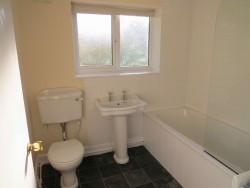 Property Image #19 of 28