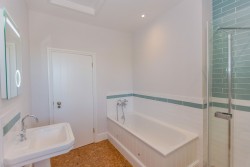 Property Image #22 of 78