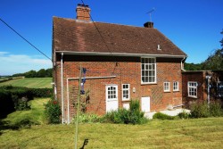 The Country House Company property for let, Newton Valence, Nr Petersfield 