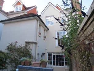 Available to let West Sussex
