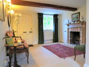 Short term let available for the winter - Beautifully furnished 4 bedroom family house in Hambledon