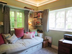 Property Image #5 of 12