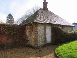 The Country House Company property for let, Privett, Nr Petersfield / Alton / Winchester, Hampshire