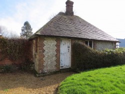 The Country House Company to let Privett, Nr Petersfield / Alton / Winchester, Hampshire