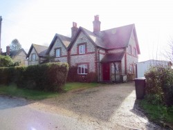The Country House Company to let Privett, Nr Petersfield / Alton / Winchester, Hampshire