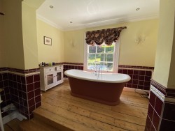 The Country House Company property for let, West Meon, Nr Petersfield/ Winchester 