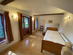 The Country House Company property for let, West Meon, Nr Petersfield/ Winchester 