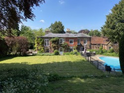 The Country House Company property for let, West Meon, Nr Petersfield/ Winchester 