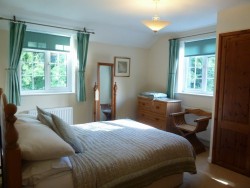 The Country House Company property for let, Hambledon, Nr Petersfield/ Winchester 