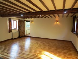 Property Image #6 of 20