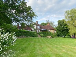 The Country House Company property for short term let, Ingrams Green, Midhurst 