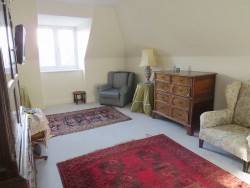 Property Image #15 of 25