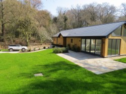The Country House Company property for let, Monkwood, Nr Alresford / Petersfield, Hampshire