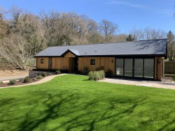 The Country House Company property for let, Monkwood, Nr Alresford / Petersfield, Hampshire