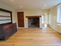 Property Image #10 of 27