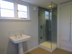 Property Image #18 of 27