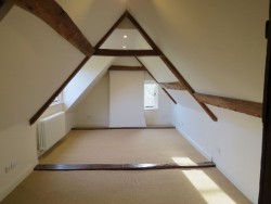 Property Image #16 of 27