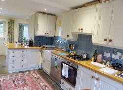 The Country House Company property to let Hawkley, Nr Liss / Petersfield, Hampshire