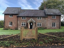 The Country House Company property for let, Colemore, Nr Petersfield 