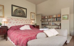 Property Image #5 of 9