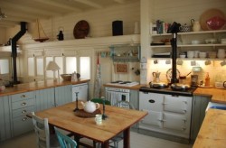 Property Image #6 of 10
