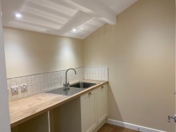 The Country House Company property for let, Warnford, Nr Winchester / Petersfield, Hampshire