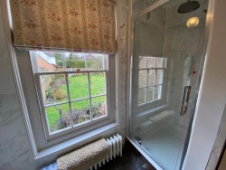 Property Image #8 of 8