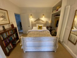 Property Image #6 of 8