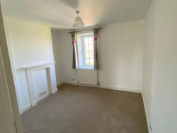 Property Image #8 of 11
