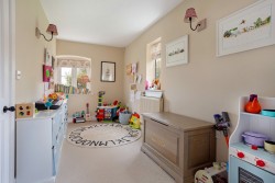 The Country House Company property for let, East Meon / Nr Petersfield / Alresford / Winchester, Hampshire