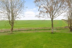 The Country House Company property for let, East Meon / Nr Petersfield / Alresford / Winchester, Hampshire