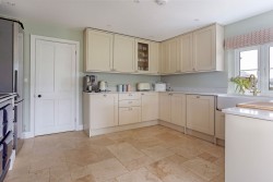 The Country House Company property for let, East Meon / Nr Petersfield / Alresford / Winchester, Hampshire