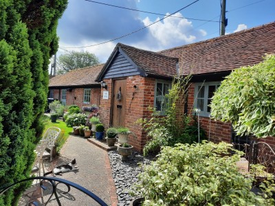 LISS, NR PETERSFIELD/HASLEMERE, HAMPSHIRE