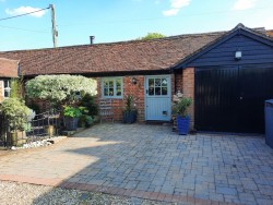 The Country House Company property for sale Liss, Petersfield The south Downs National Park 