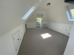Property Image #15 of 17