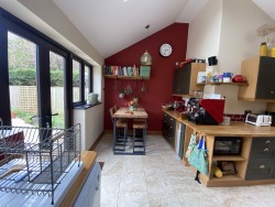 The Country House Company property for let, Catherington, Nr Hambledon / Petersfield / Winchester / Portsmouth