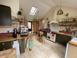 The Country House Company property for let, Catherington, Nr Hambledon / Petersfield / Winchester / Portsmouth