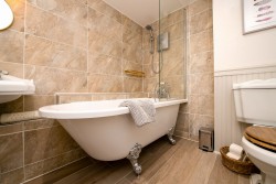 The Country House Company property for let, Beaulieu, Brockenhurst, New Forest, Nr Salisbury / Winchester