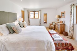 The Country House Company property for let, Liphook, Nr Milland / Midhurst / Haslemere, Hampshire