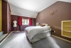 The Country House Company property for let, Bishops Waltham, Nr Winchester / Southampton, Hampshire