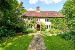 The Country House Company property for let, Bishops Waltham, Nr Winchester / Southampton, Hampshire