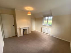Property Image #4 of 14