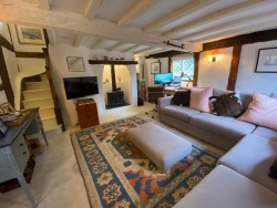 Property Image #4 of 12