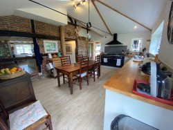 Property Image #2 of 12