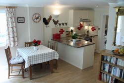 Property Image #2 of 9
