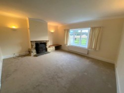 Property Image #3 of 8