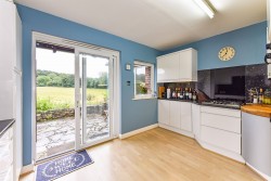 Property Image #4 of 17