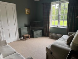 Property Image #4 of 16